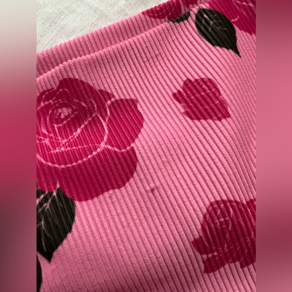 Beach Riot Roses bottoms - Picture 4 of 10
